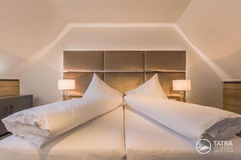 King size bed