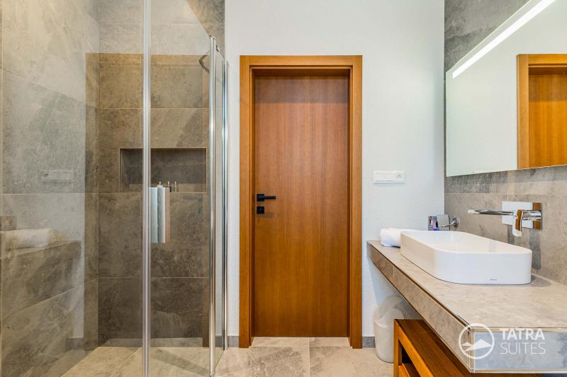Bath room 2
