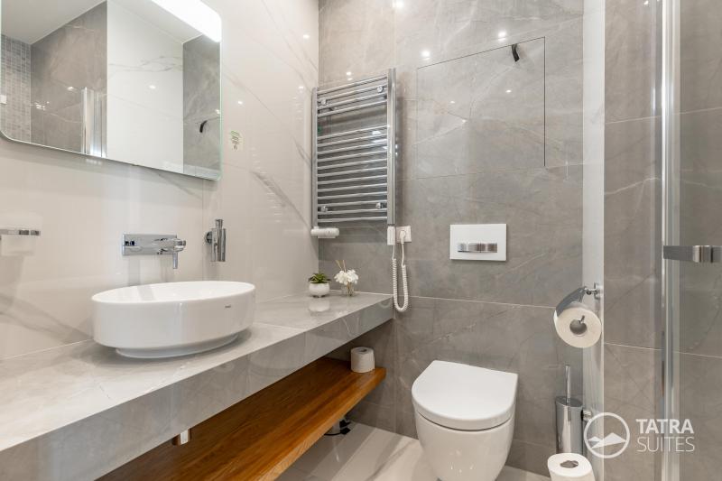 Bathroom 1 view 1